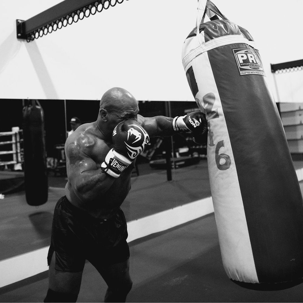 How Mike Tyson trained and ate to become a world champion